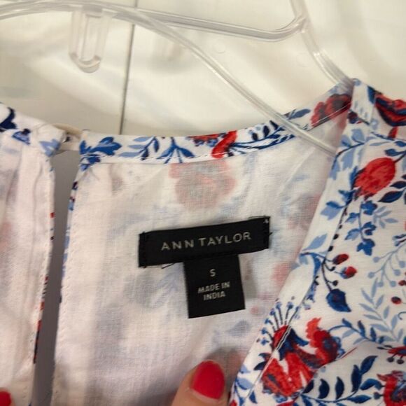 Ann Taylor red and blue floral ruffle trim maxi dress size small - Picture 6 of 12